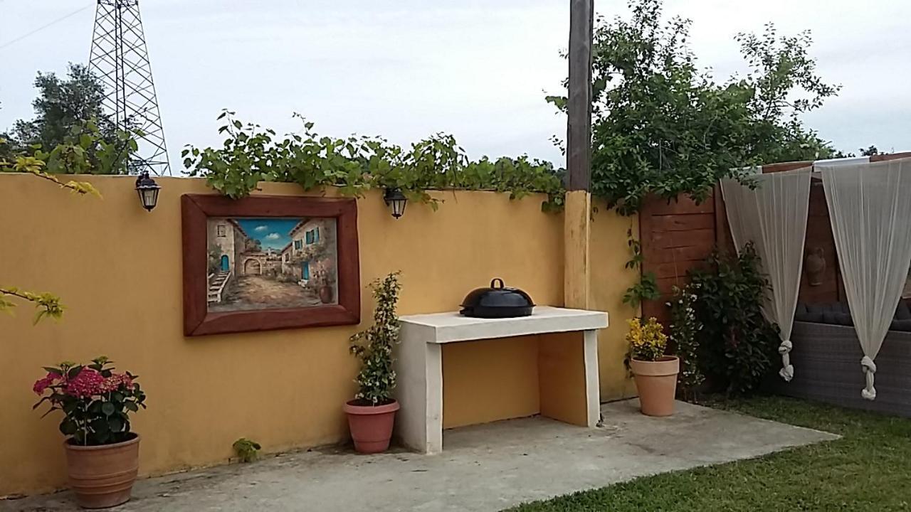 Eleas Gi Villa Vitaládes Екстериор снимка